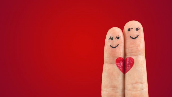 Fingers in Love Wallpaper