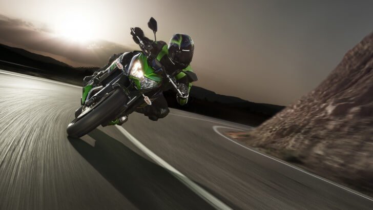 Kawasaki Ninja ZX-10R Wallpaper