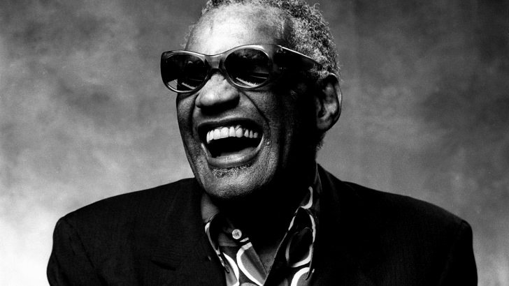 Ray Charles Portrait in Black & White Wallpaper