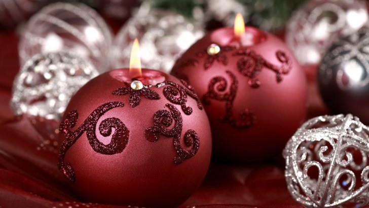 Red Christmas Ornament Ball Candles Wallpaper